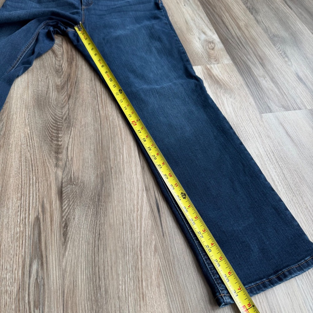 Chicos So Lifting So Slimming Jeans Dark Wash Straight Leg Womens Size 2 Regular - Picture 4 of 7